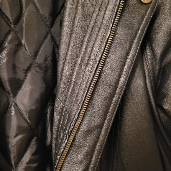 Gio-Armand Black Leather Jacket | Size L - Picture 6 of 7
